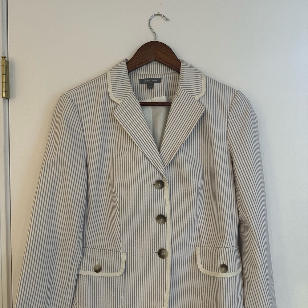 Vintage cream and lavender striped Women's Blazer - Ann Taylor